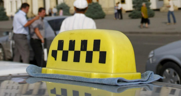 Taksi operatorlarına qarşı tələblər sərtləşdirilir